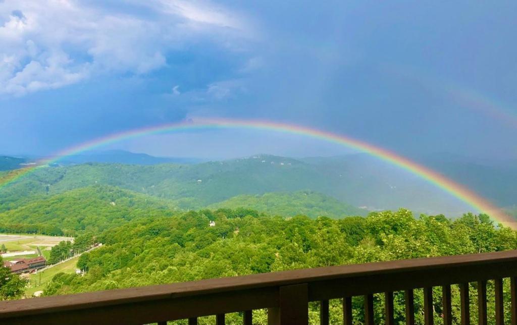 Elevated Escape Blowing Rock Exterior foto